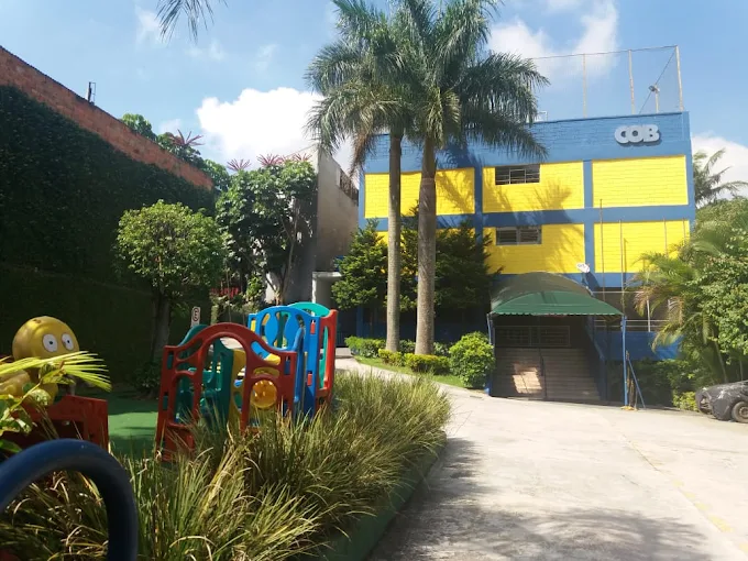 Vista da unidade São Bernardo do Campo do Colégio COB