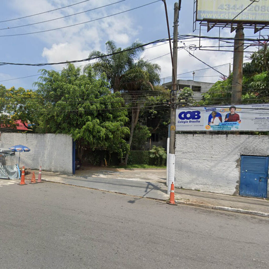 Ambiente da unidade São Bernardo do Colégio COB